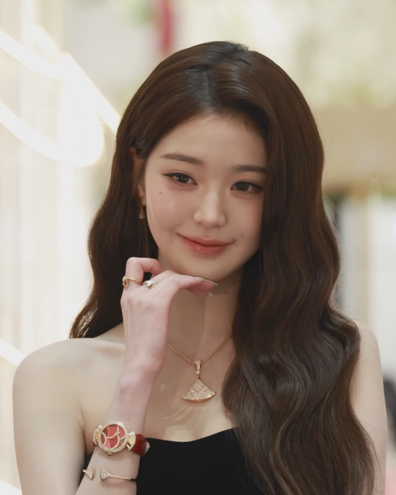 Jang Wonyoung de IVE en un evento oficial en Seúl — KChisme