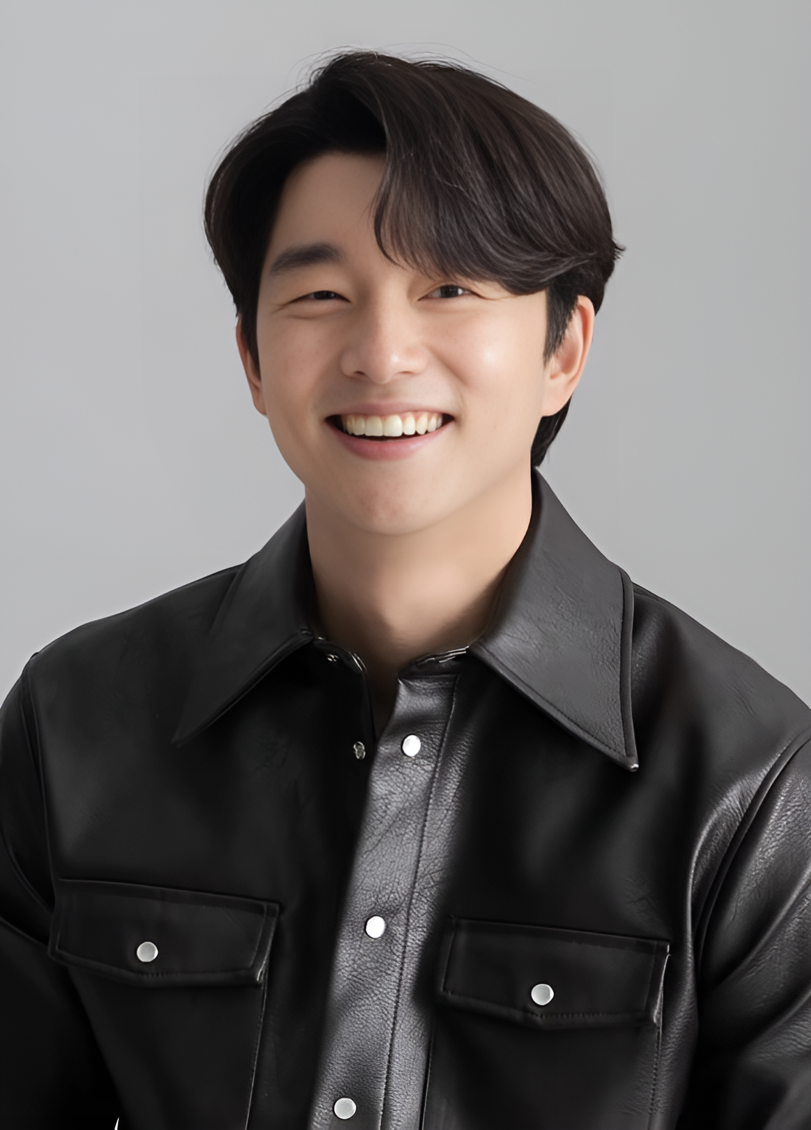 Gong Yoo, actor de Goblin y El juego del calamar, en una sesión de fotos de 2021