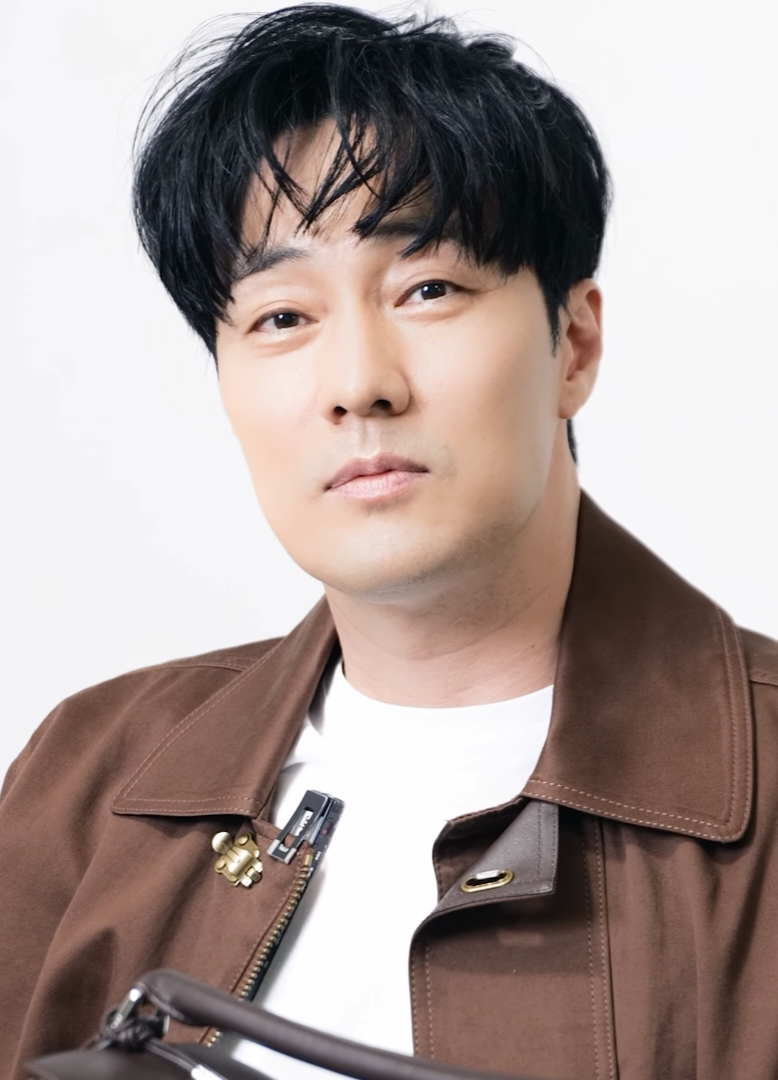 El actor coreano So Ji-sub en un evento oficial en mayo de 2025
