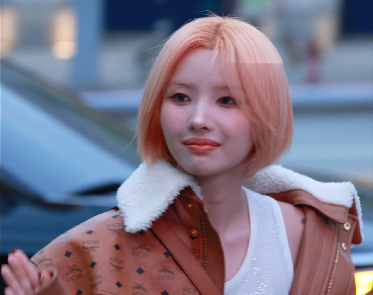 Jeon Soyeon en un photocall en 2024