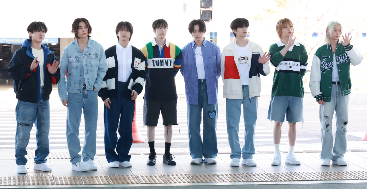 Los integrantes de Stray Kids en el aeropuerto de Incheon en 2024