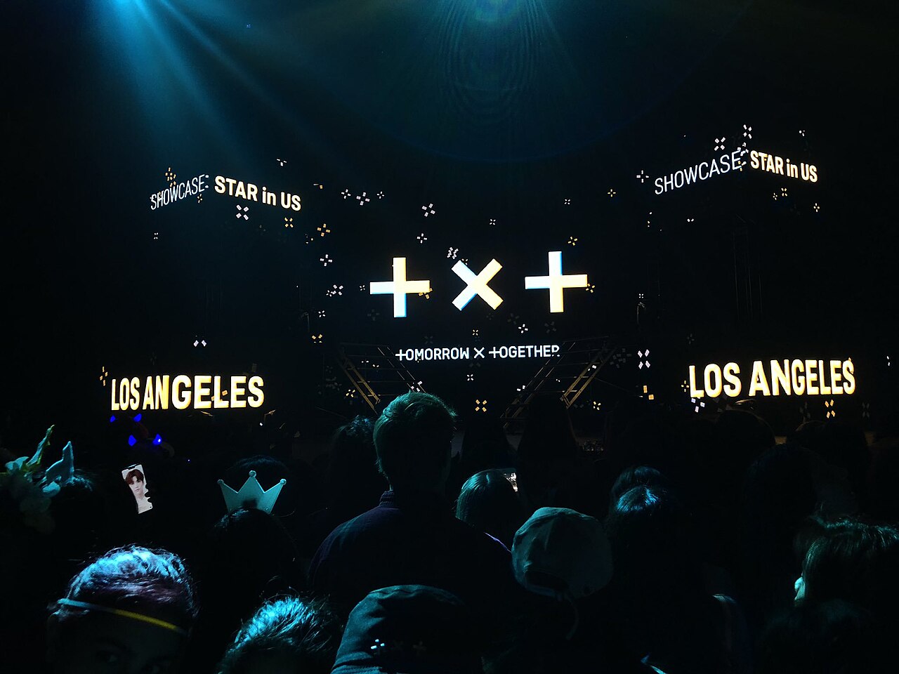 TXT en un showcase en Los Ángeles