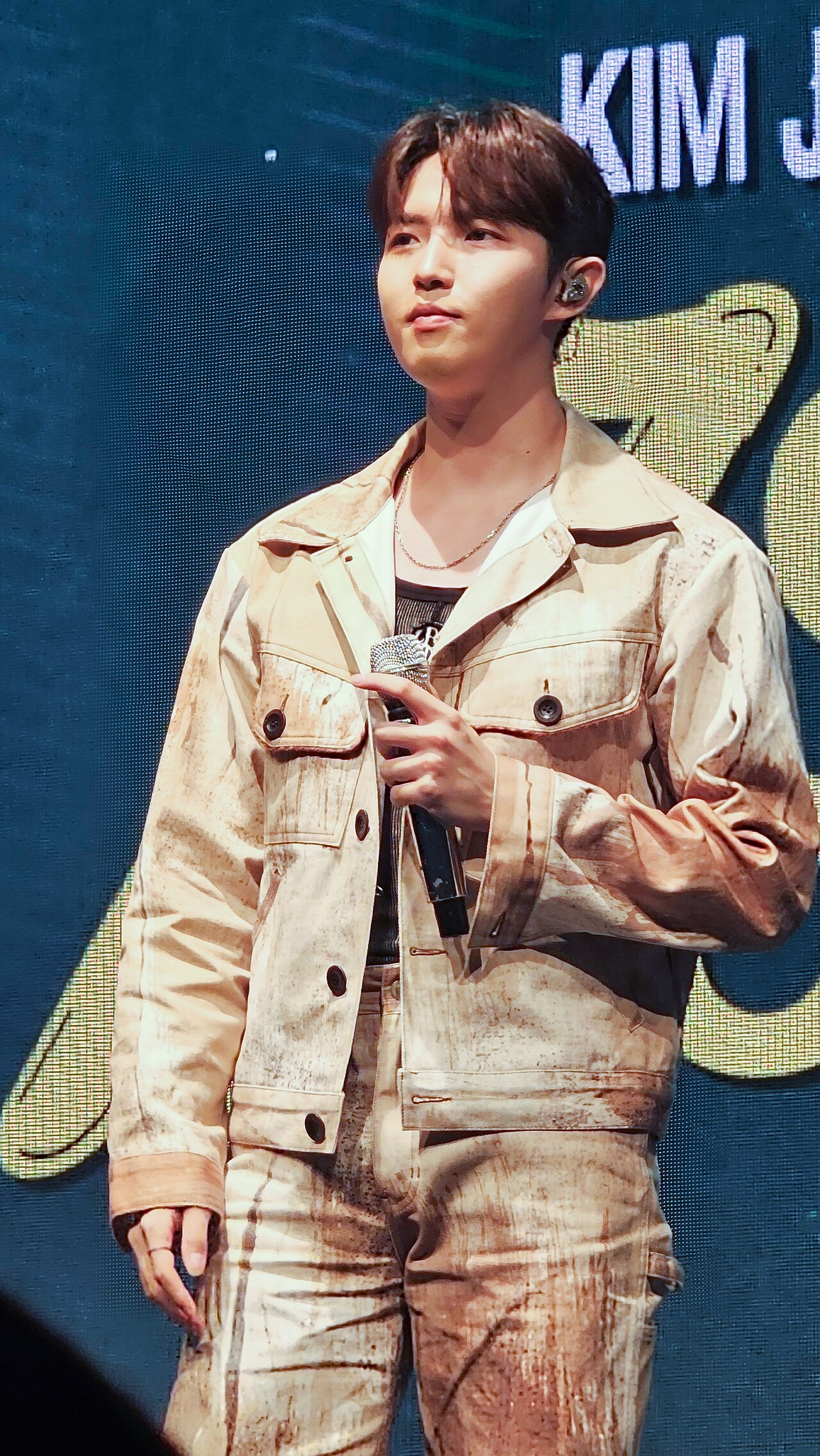 Kim Jae-hwan en un fan meeting en Taipéi en 2023