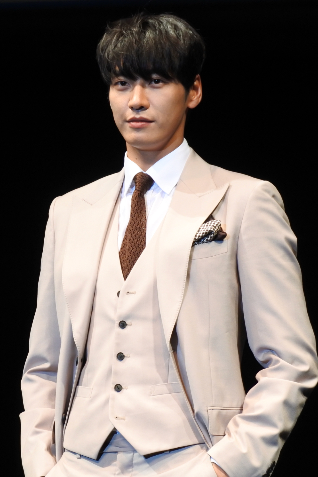 Kim Young-kwang en una aparición