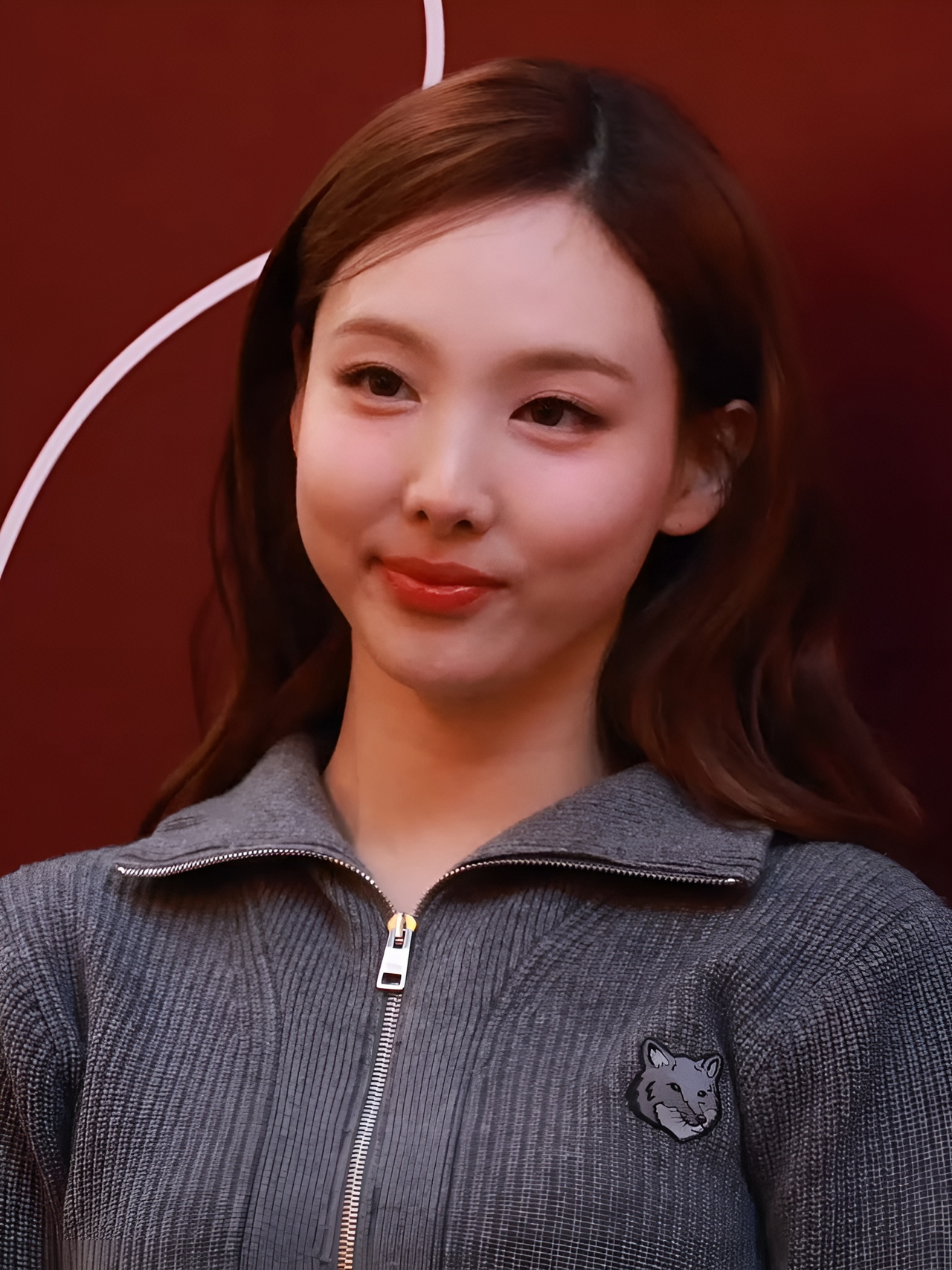 NAYEON de TWICE en un evento de moda en 2024